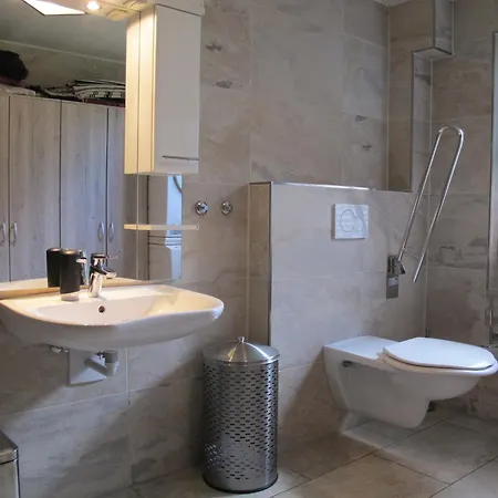 Nedal Neug100 Ferienhaus